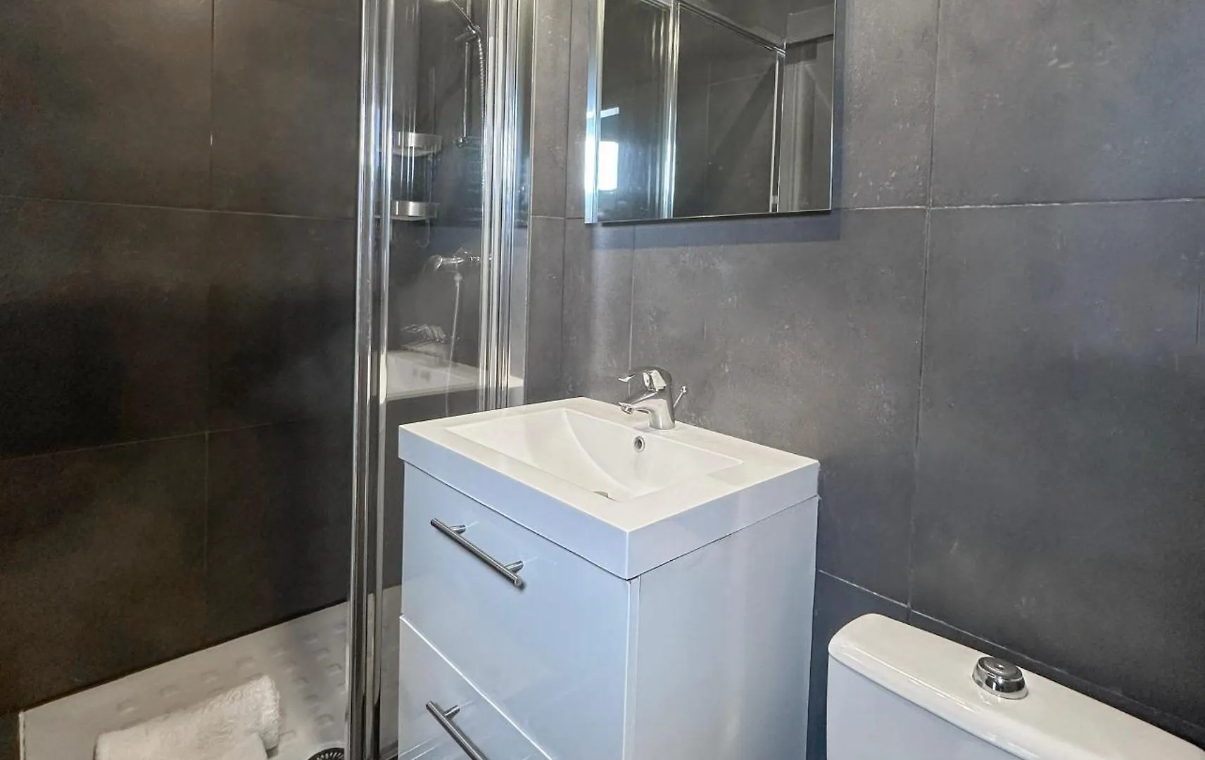 Stunning Apartment Near Eiffel Tower Paris